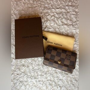 Authentic Louis Vuitton Damier Ebene 6 Key Holder